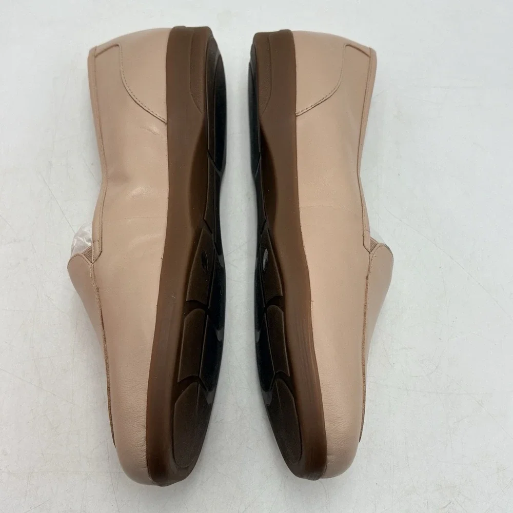 Easy Spirit DeVitt Loafers Women's 9.5M Light Natural Comfort Shoes New
